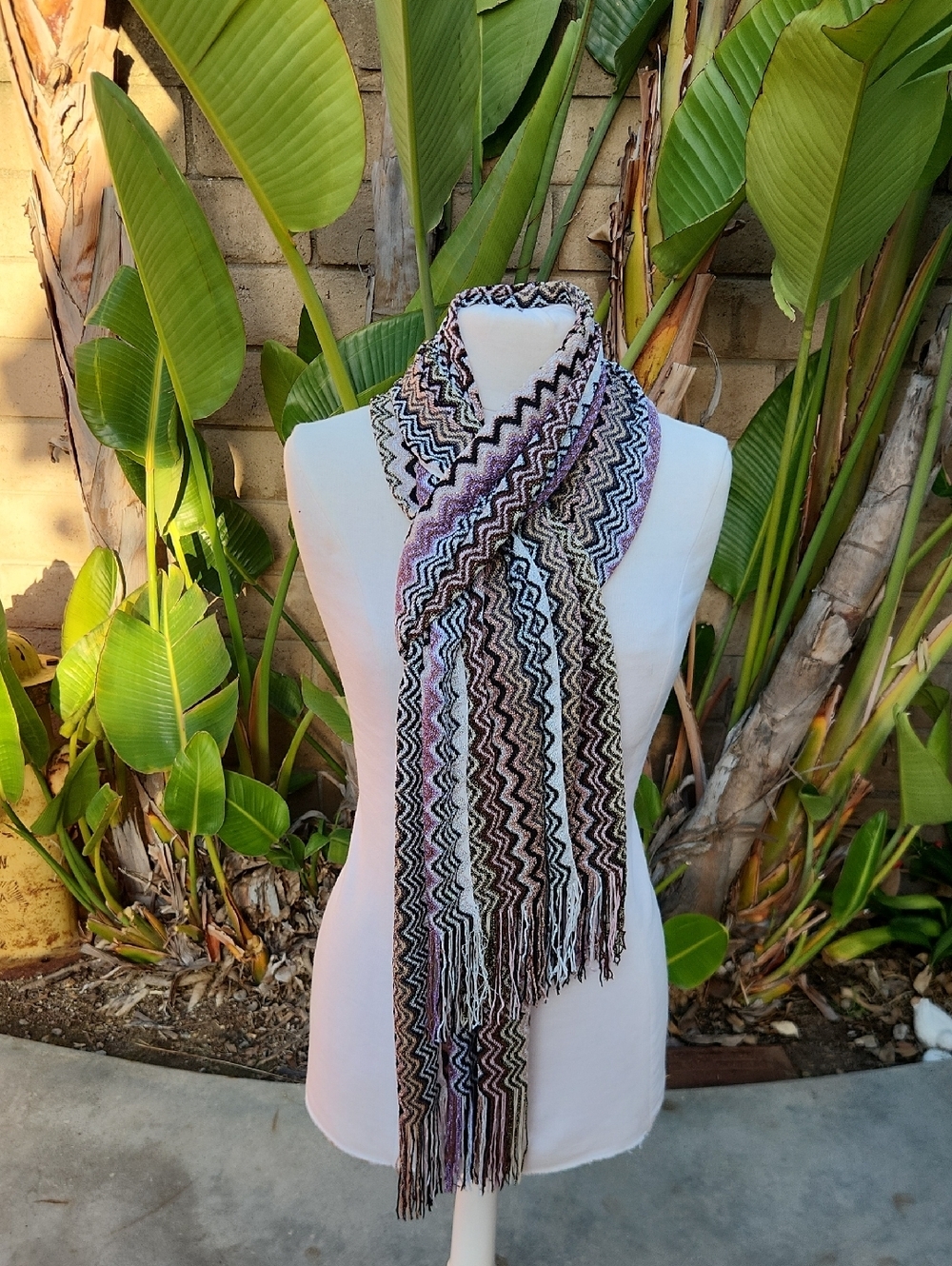 Missoni Zigzag knit fringe scarf black purple Made in Italy New With Tags